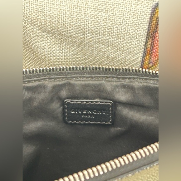 ⭐️Givenchy⭐️Digital Camo Print Zip Pouch/Clutch⭐️Always Authentic⭐️SO CLEAN⭐️ - Picture 7 of 11